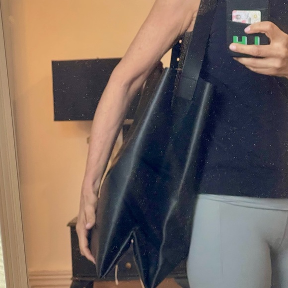 COS Black Shoulder Bag - Picture 4 of 6